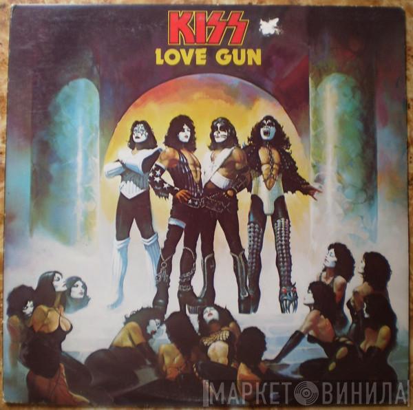  Kiss  - Love Gun