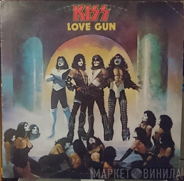  Kiss  - Love Gun
