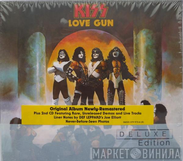  Kiss  - Love Gun