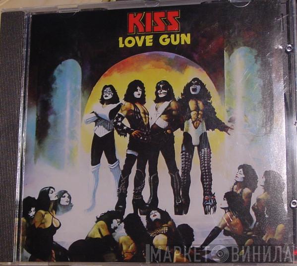  Kiss  - Love Gun