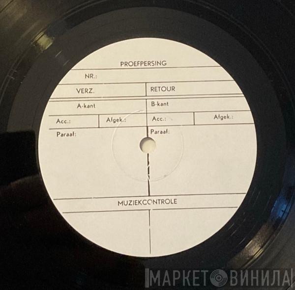  Kraftwerk  - Radio-Activity