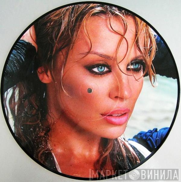 Kylie Minogue - Red Blooded Woman