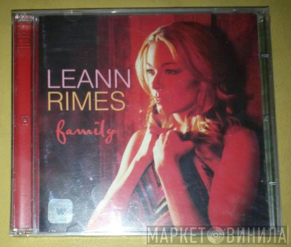  LeAnn Rimes  - Family