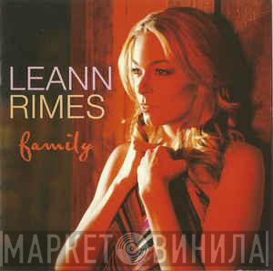  LeAnn Rimes  - Family