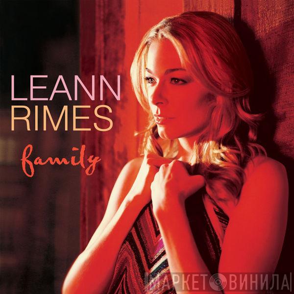  LeAnn Rimes  - Family