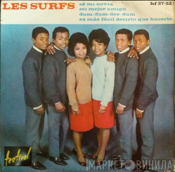 Les Surfs - Reviens Vite Et Oublie / Ce Garçon / Dum-Dum-Dee-Dum / Pas Si Simple Que Ça