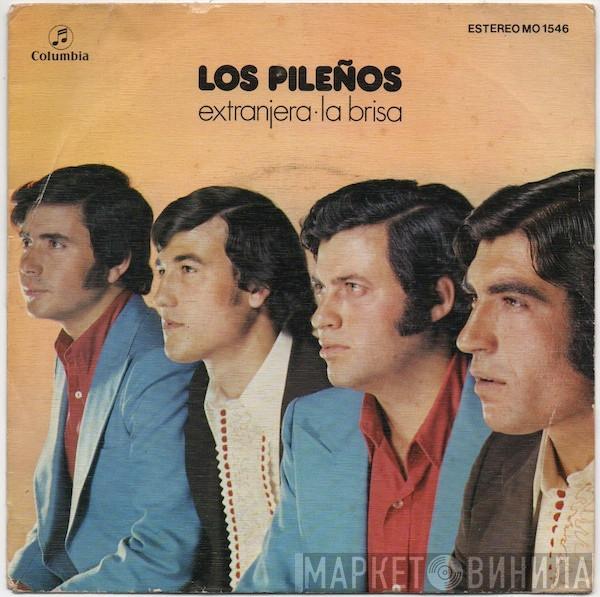 Los Pileños - Extranjera · La Brisa