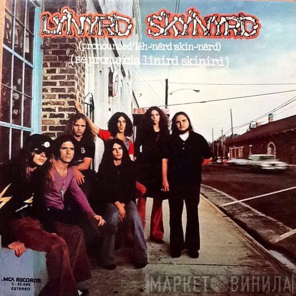  Lynyrd Skynyrd  - (Pronounced 'Lĕh-'nérd 'Skin-'nérd) (Se Pronuncia Linird Skinird)