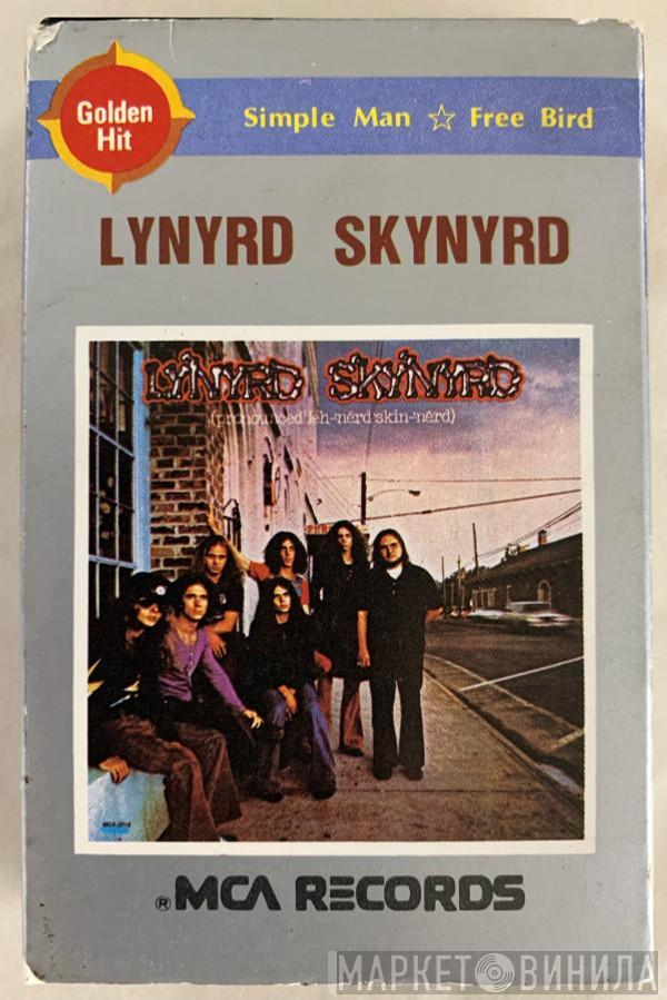  Lynyrd Skynyrd  - (Pronounced 'Lĕh-'nérd 'Skin-'nérd)