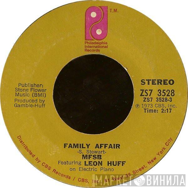 MFSB  - Family Affair / Lay In Low