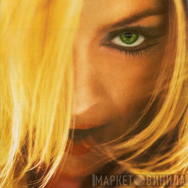  Madonna  - GHV2 Greatest Hits Volume 2