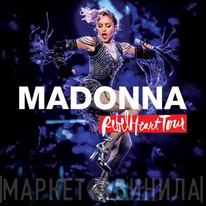  Madonna  - Material Girl (Live)