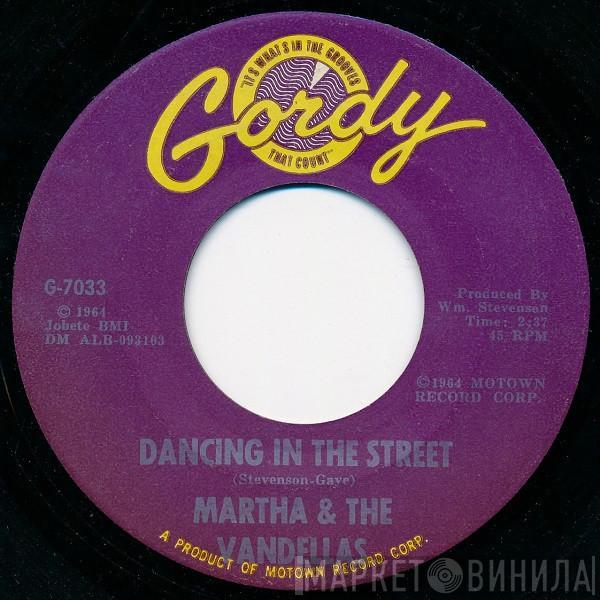 Martha Reeves & The Vandellas - Dancing In The Street