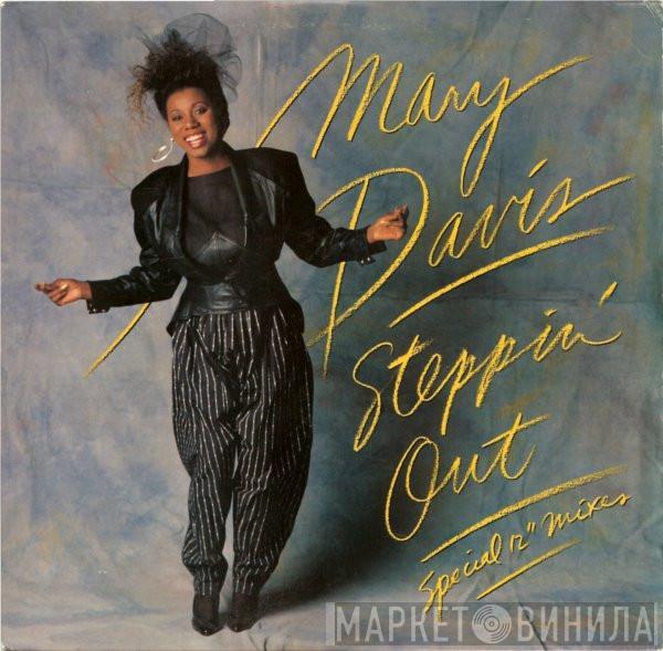 Mary Davis - Steppin' Out