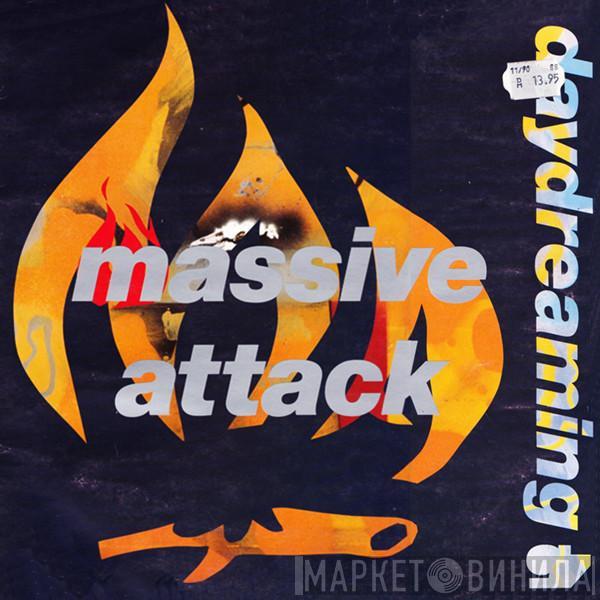 Massive Attack - Daydreaming