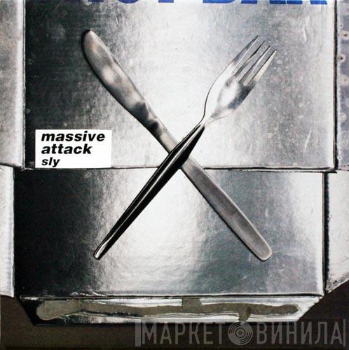 Massive Attack - Sly