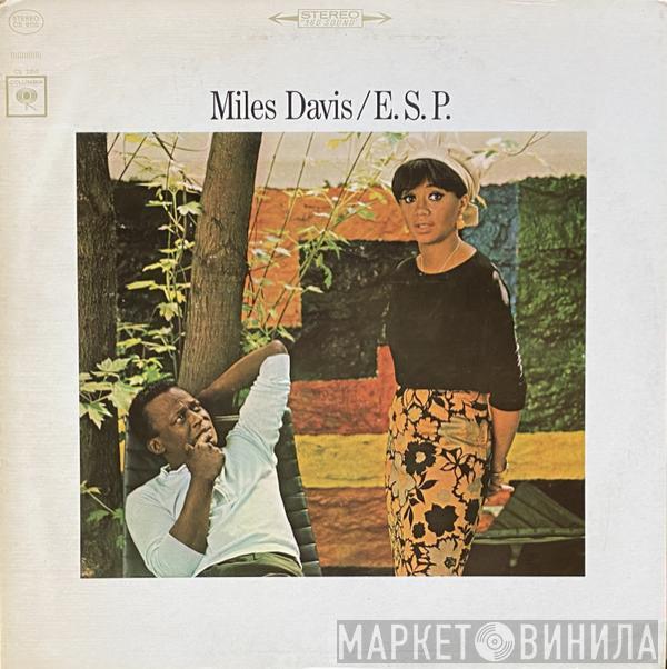  Miles Davis  - E.S.P.