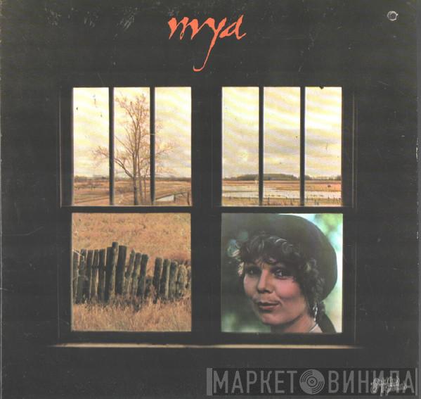 Mya Lange - Snakebite