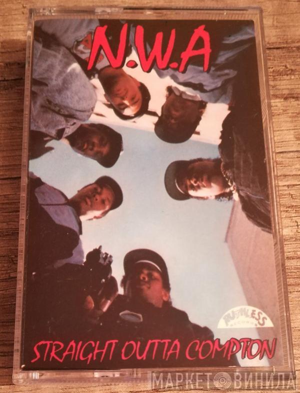  N.W.A.  - Straight Outta Compton