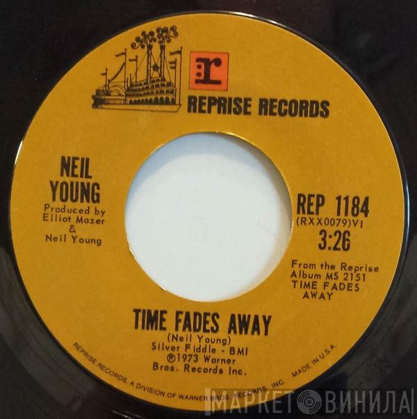  Neil Young  - Time Fades Away