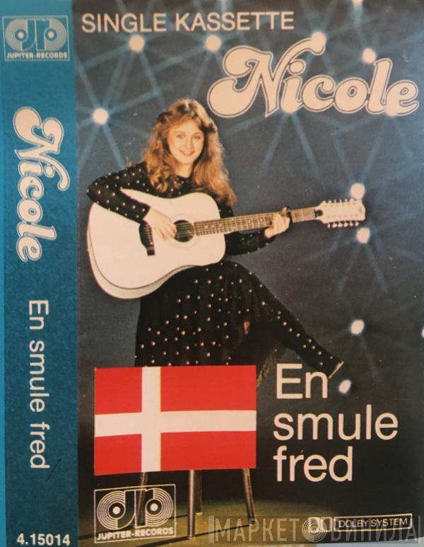  Nicole   - En Smule Fred