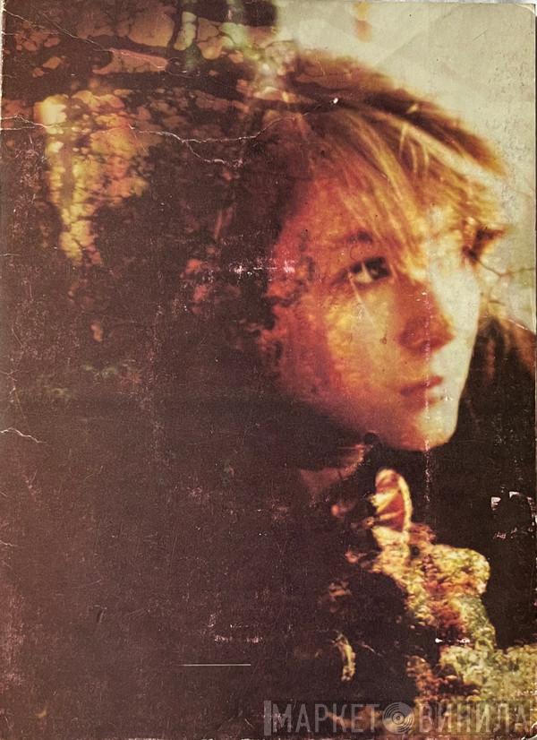 Number 4 Joystreet - Stephanie