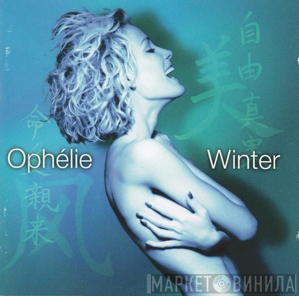 Ophélie Winter - Privacy