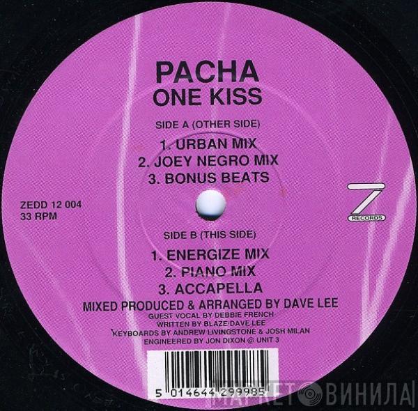 Pacha - One Kiss