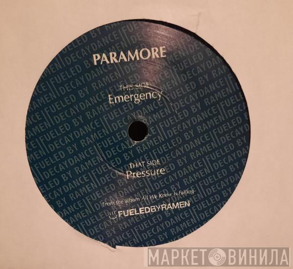  Paramore  - Emergency