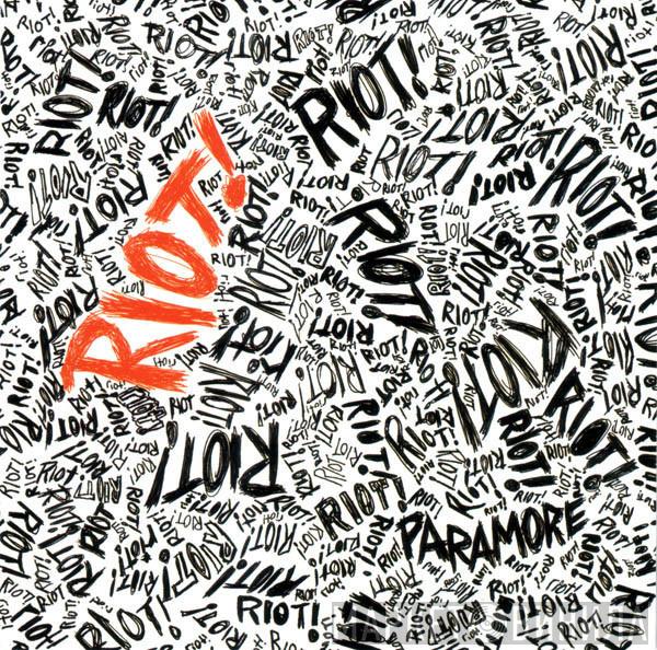  Paramore  - Riot!