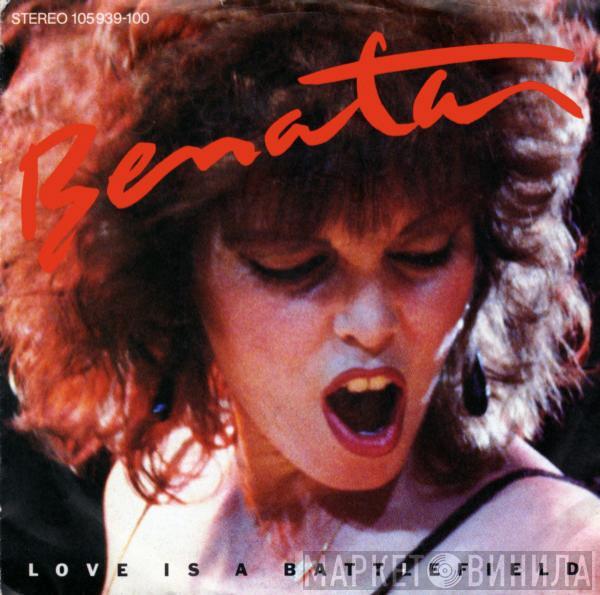  Pat Benatar  - Love Is A Battlefield