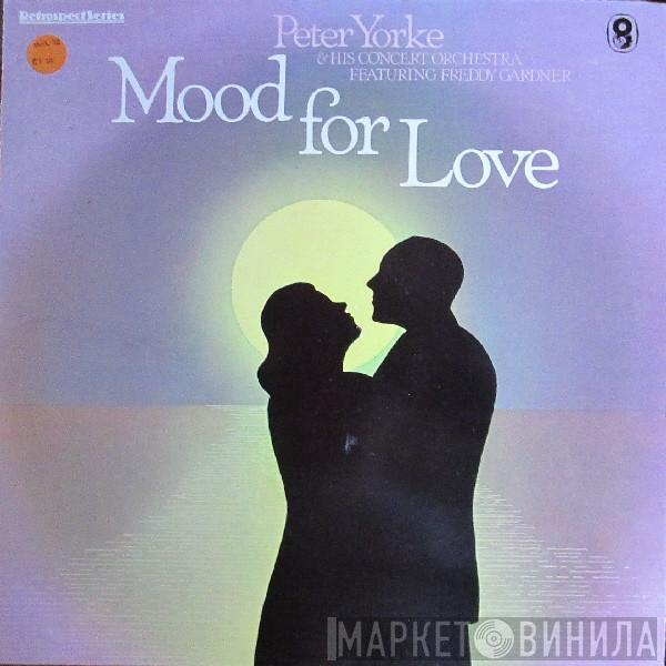 Peter Yorke And His Concert Orchestra, Freddy Gardner - Mood For Love