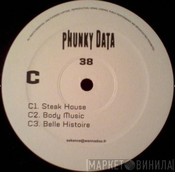 Phunky Data - 38