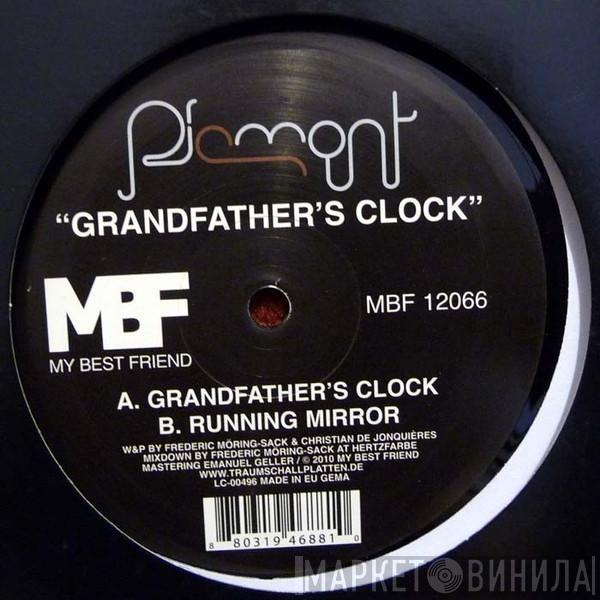 Piemont - Grandfather's Clock