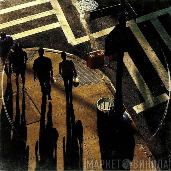 Present Sense, Dean Bowman - In The Present