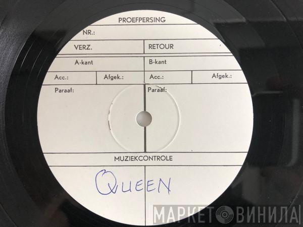  Queen  - News Of The World