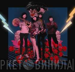 Queen Sea Big Shark - Queen Sea Big Shark