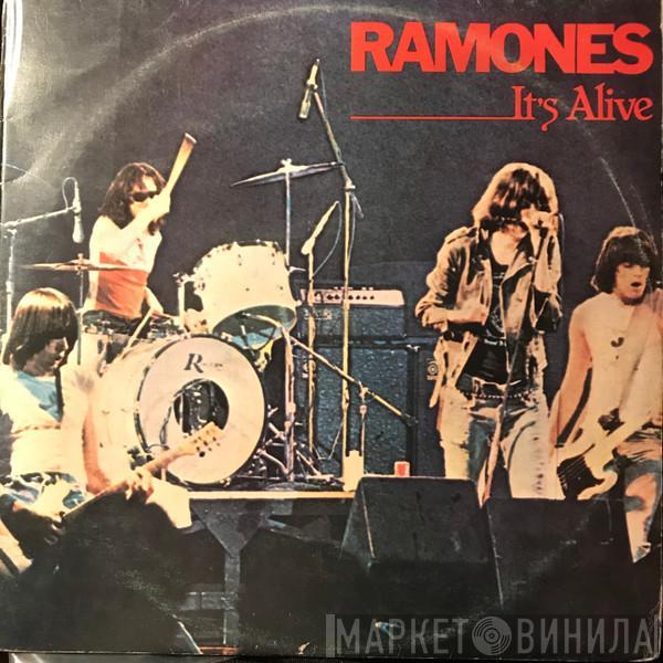 Ramones - It's Alive