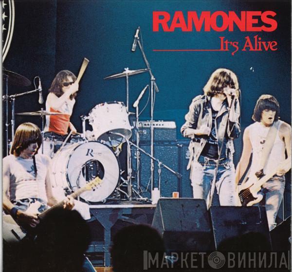 Ramones - It's Alive