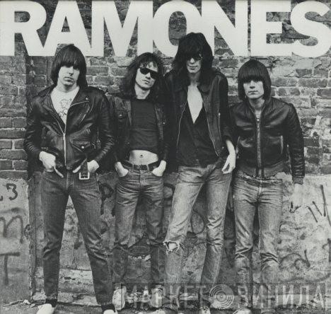  Ramones  - Ramones
