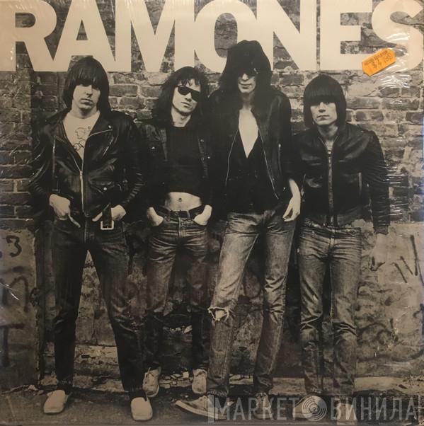  Ramones  - Ramones