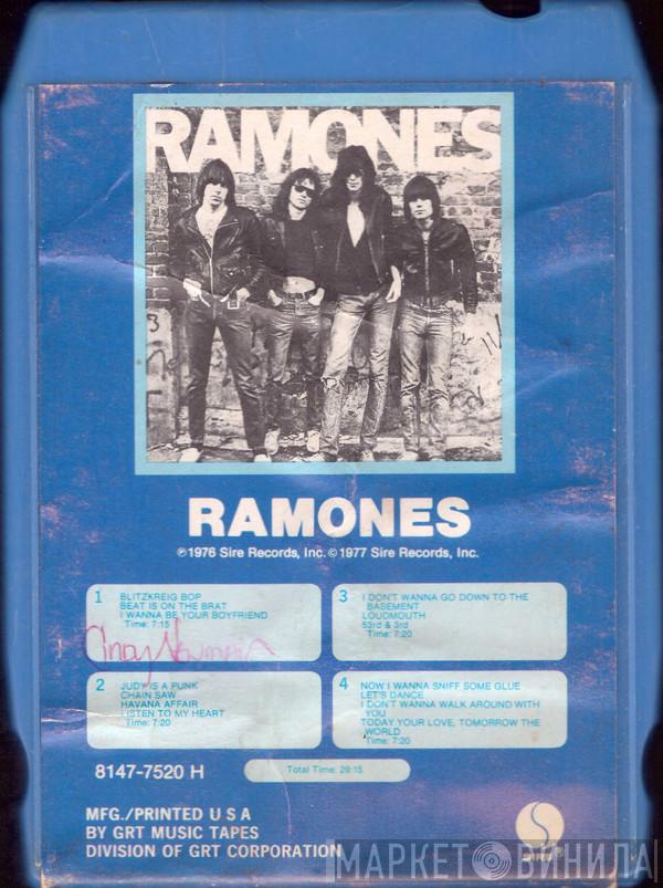  Ramones  - Ramones