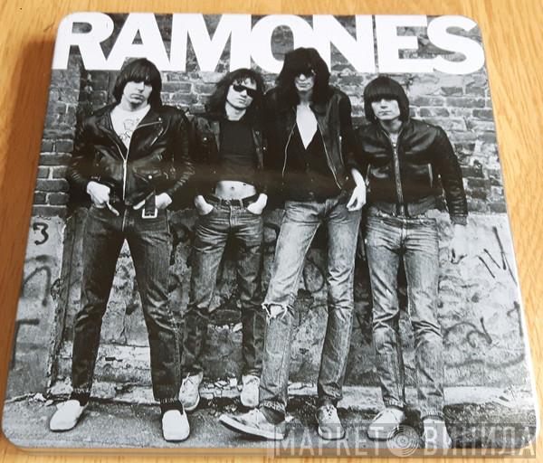  Ramones  - Ramones