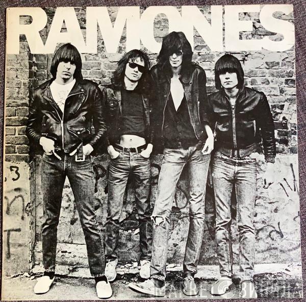  Ramones  - Ramones