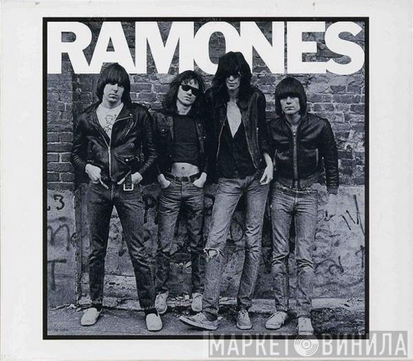  Ramones  - Ramones