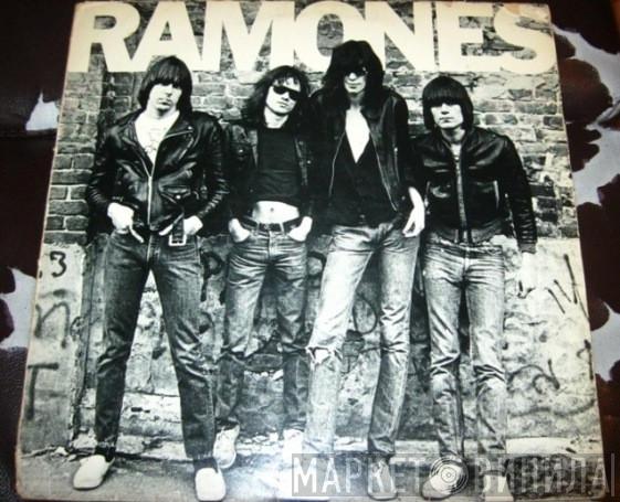  Ramones  - Ramones