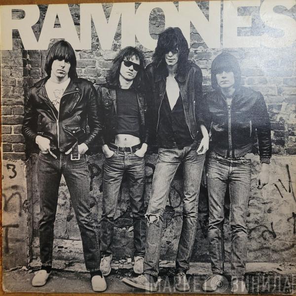  Ramones  - Ramones