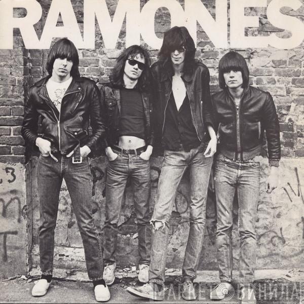  Ramones  - Ramones