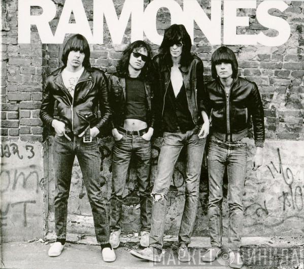  Ramones  - Ramones