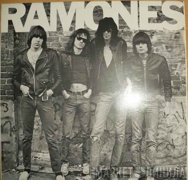  Ramones  - Ramones